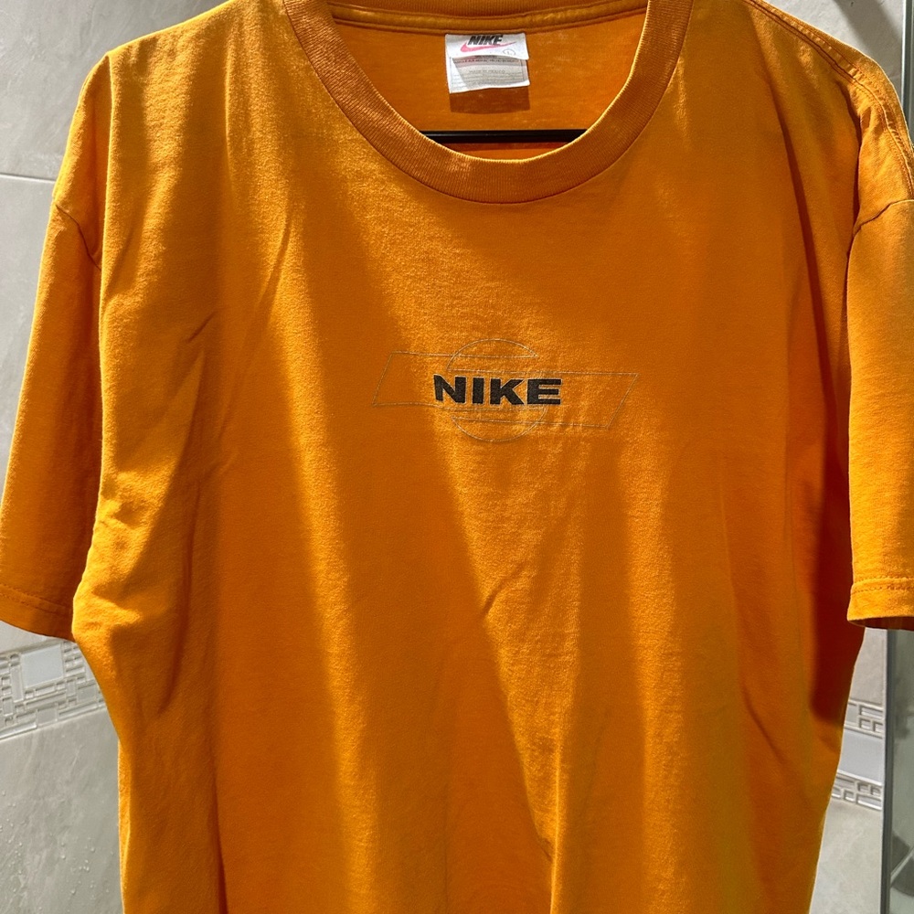 Vintage Nike Orange Short Sleeve Tee